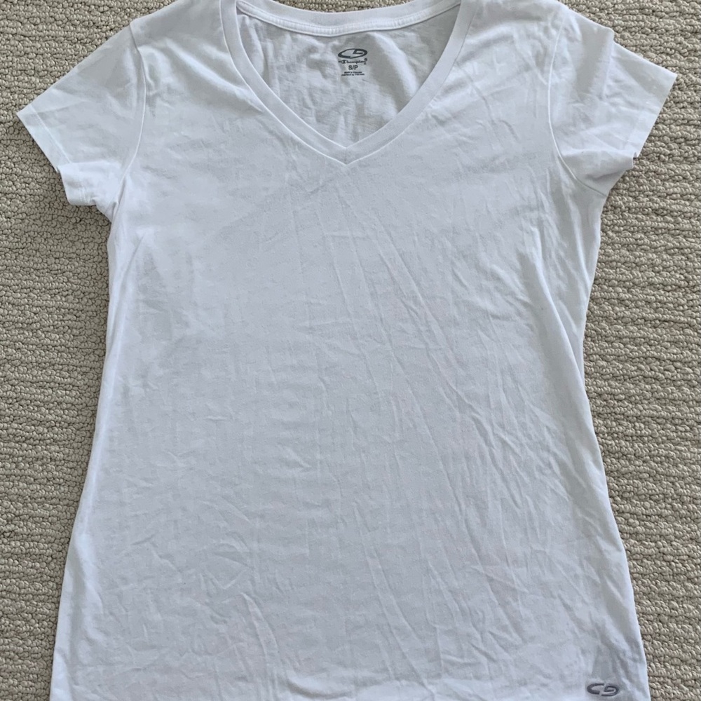 CG by Champion Solid White V-Neck Tee Size Small